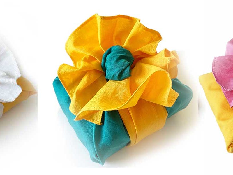 Fabric flower bowfor gift wrapping