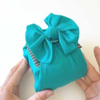 How to make a bow with fabric