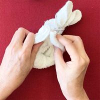 How to make rabbit with towel step7